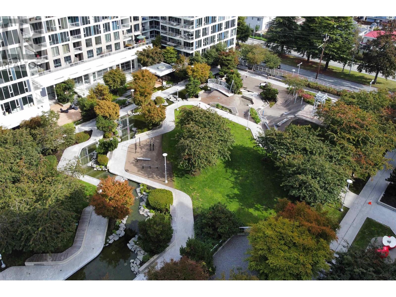 Listing Picture 38 of 40 : 1903 3233 KETCHESON ROAD, Richmond / 烈治文 - 魯藝地產 Yvonne Lu Group - MLS Medallion Club Member