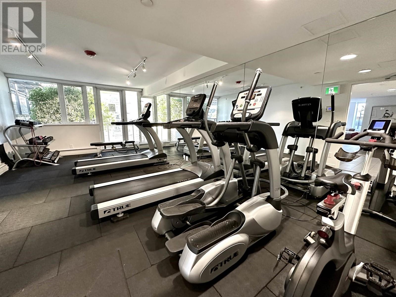 Listing Picture 24 of 29 : PH7 188 KEEFER STREET, Vancouver / 溫哥華 - 魯藝地產 Yvonne Lu Group - MLS Medallion Club Member