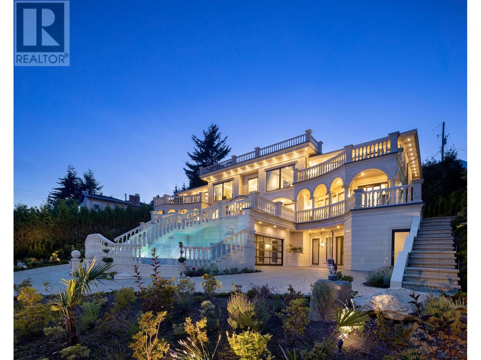 Property at 820 EYREMOUNT DRIVE image 2