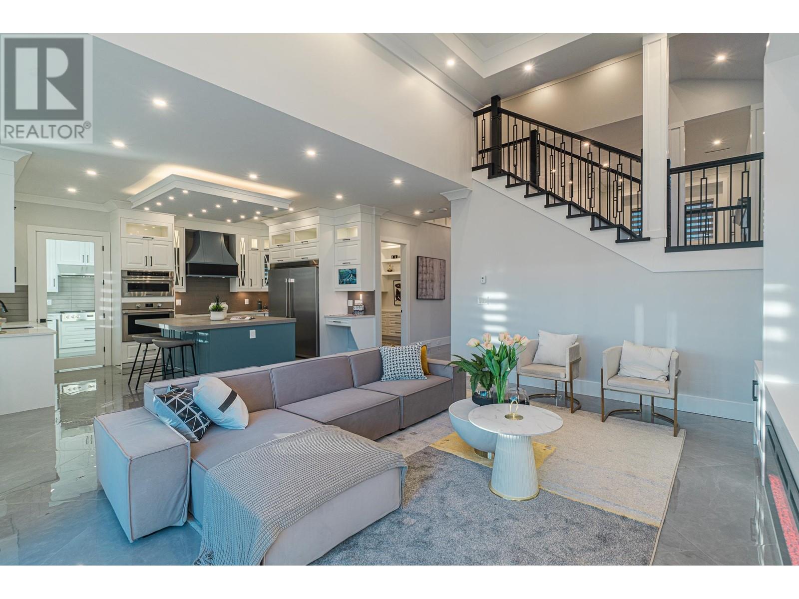 Listing Picture 13 of 31 : 11080 KING ROAD, Richmond / 烈治文 - 魯藝地產 Yvonne Lu Group - MLS Medallion Club Member