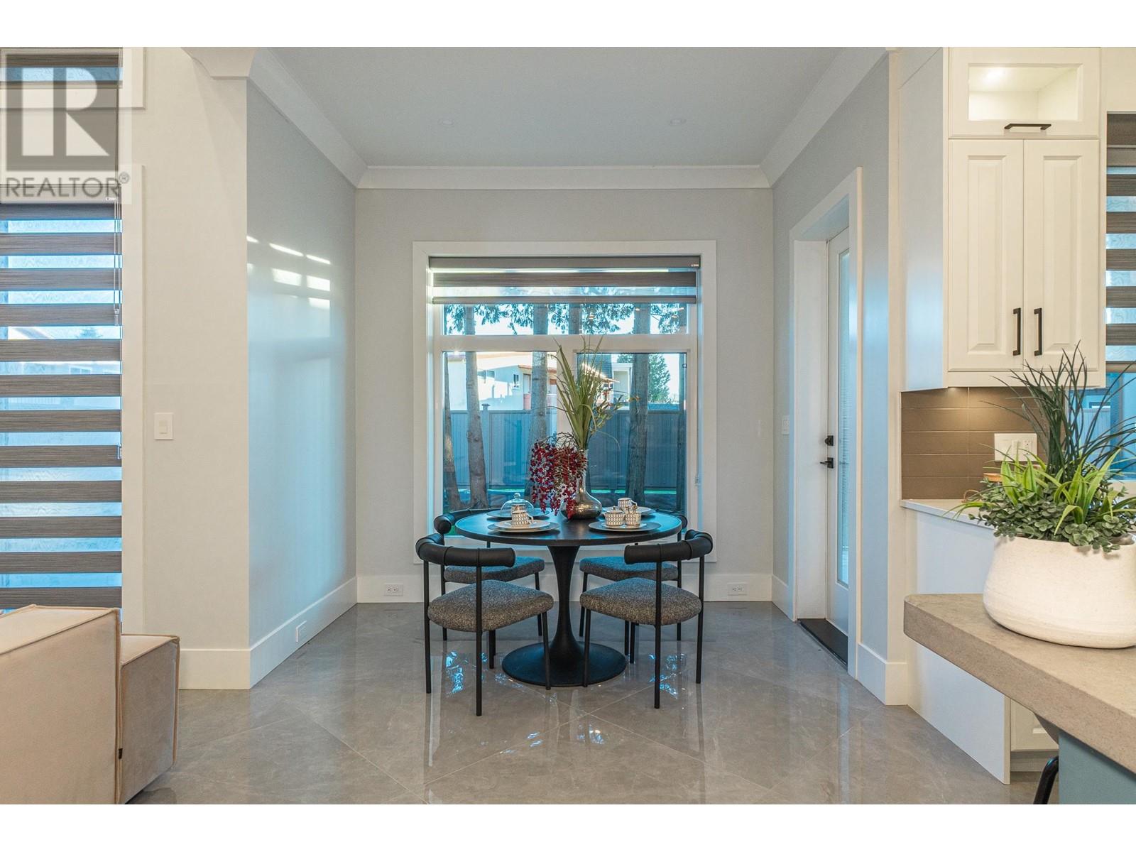 Listing Picture 11 of 31 : 11080 KING ROAD, Richmond / 烈治文 - 魯藝地產 Yvonne Lu Group - MLS Medallion Club Member