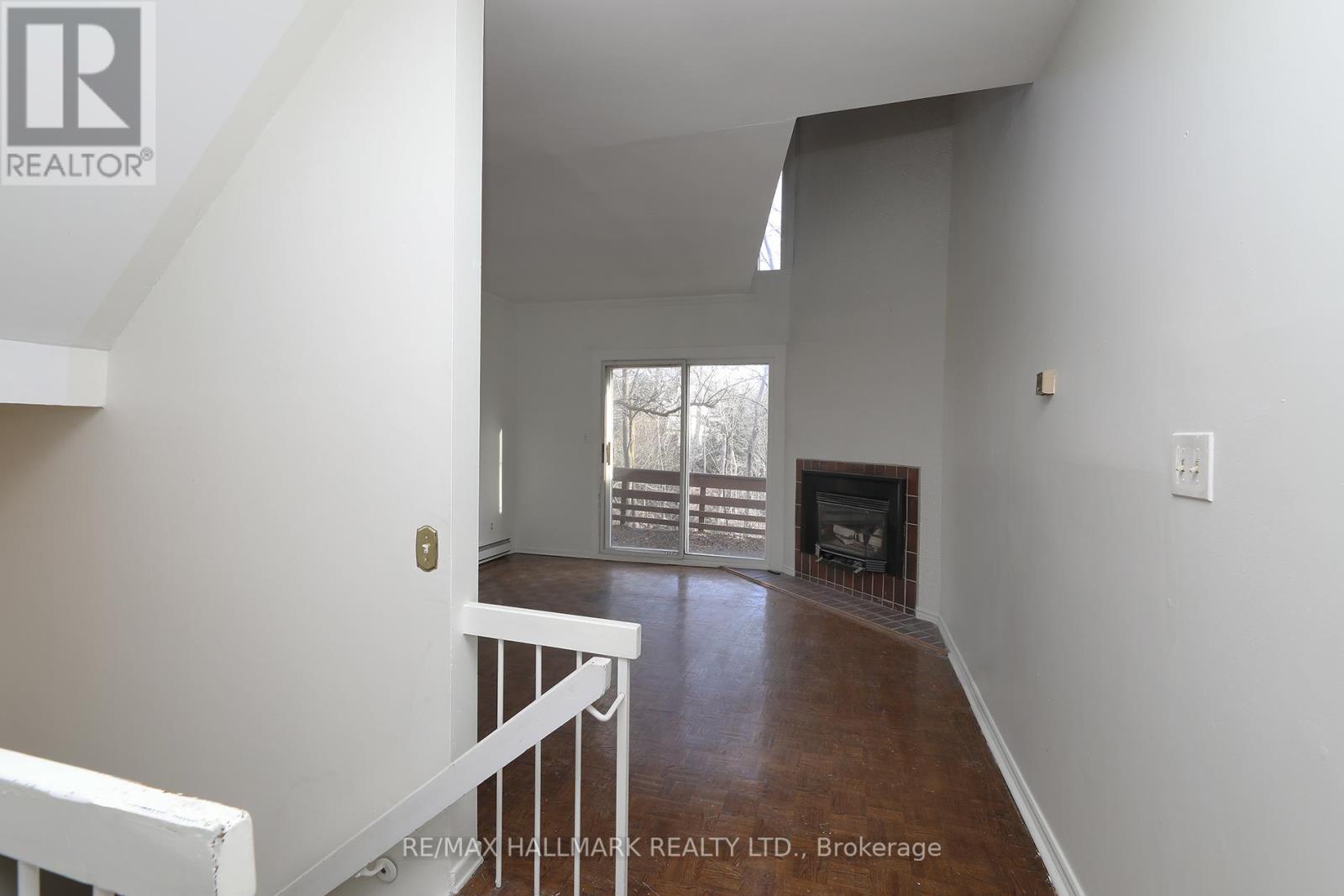 225 Roslin Avenue, Toronto, Ontario  M4N 1Z5 - Photo 4 - C11921862