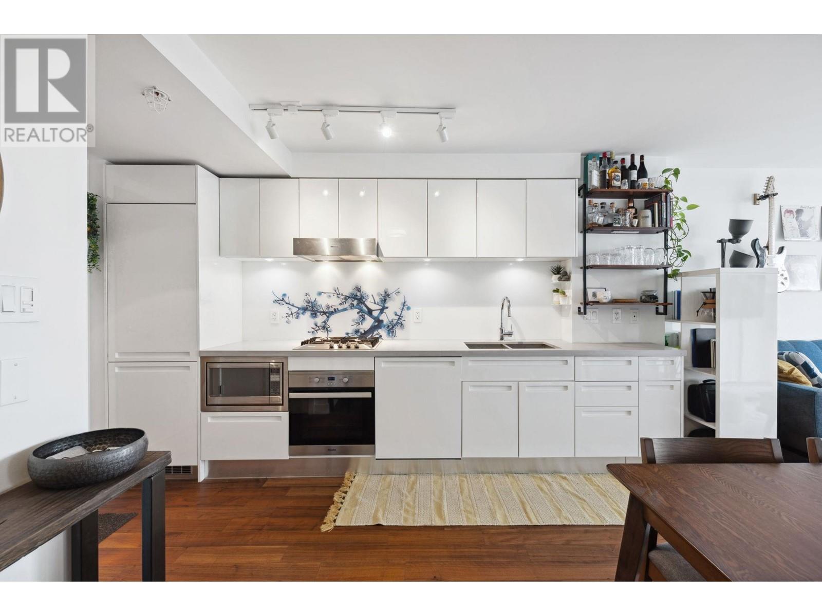 1510 188 Keefer Street, Vancouver, British Columbia  V6A 0E3 - Photo 2 - R2955793