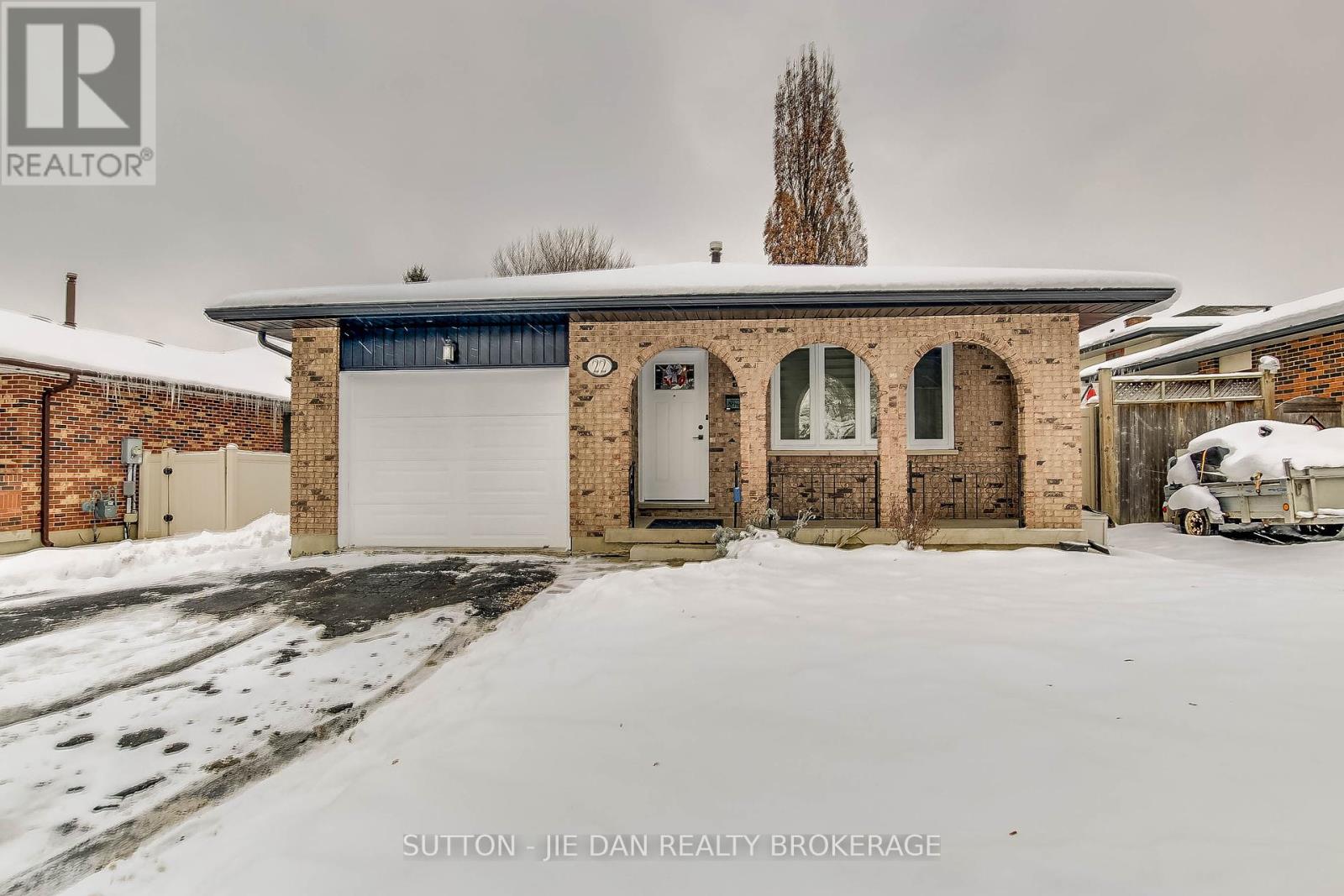 Property at 22 MURIEL CRESCENT image 1