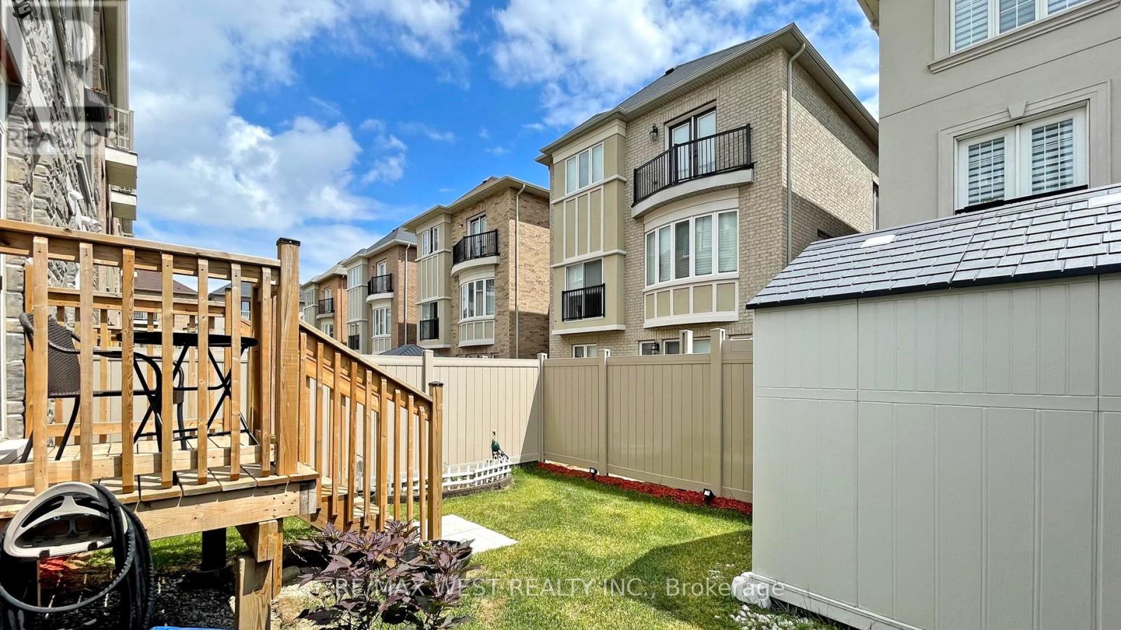 3 Lasalle Lane, Richmond Hill, Ontario  L4C 7V6 - Photo 23 - N11922002