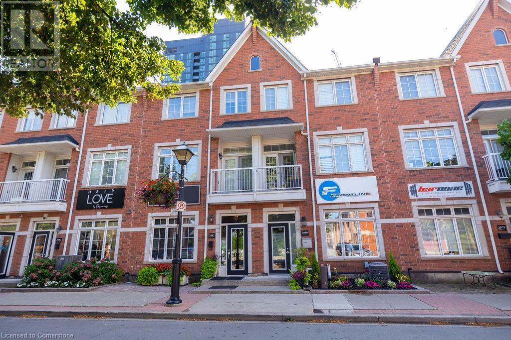 2082 Pine Street, Burlington, Ontario  L7R 0A5 - Photo 2 - 40690166
