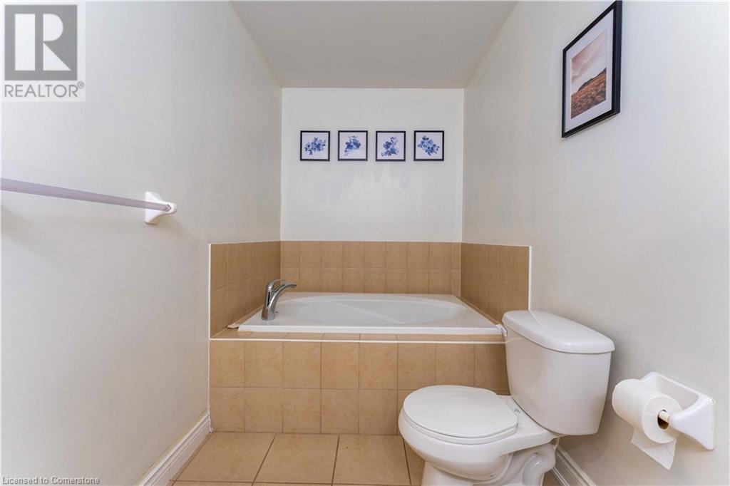 2082 Pine Street, Burlington, Ontario  L7R 0A5 - Photo 46 - 40690166
