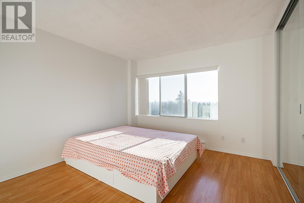 Listing Picture 22 of 28 : 902 6595 BONSOR AVENUE, Burnaby / 本拿比 - 魯藝地產 Yvonne Lu Group - MLS Medallion Club Member