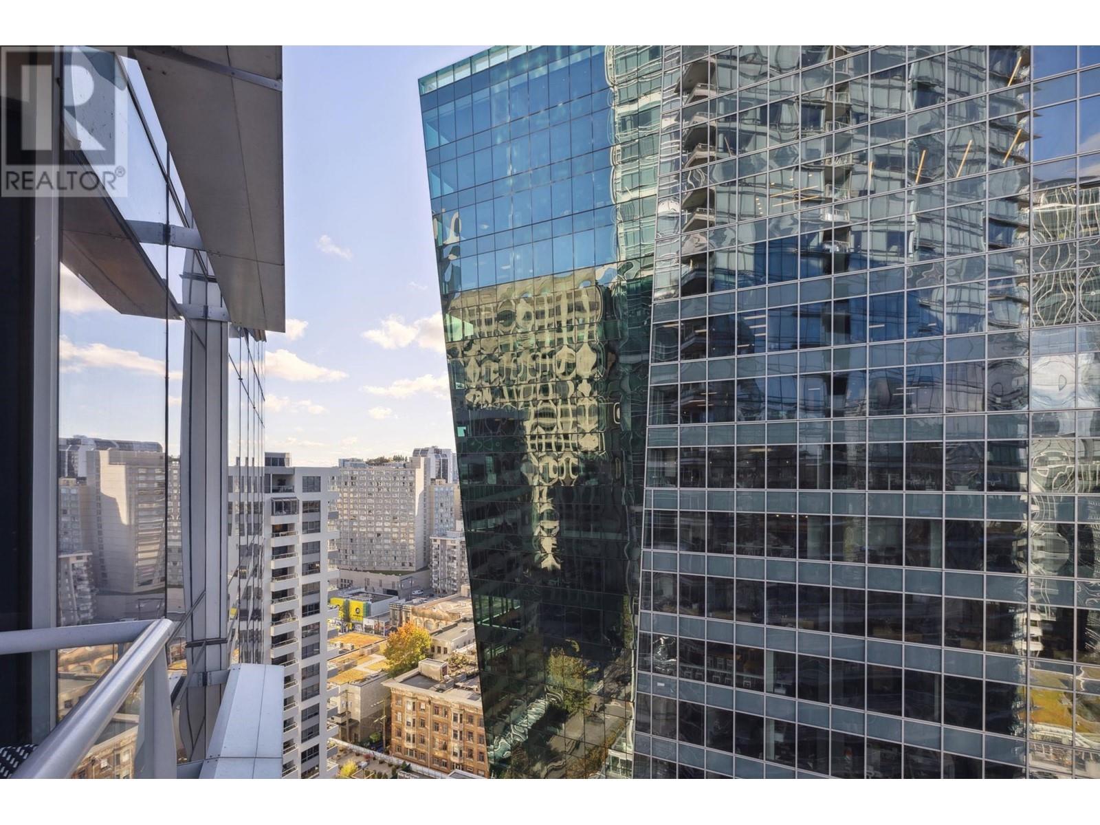 Listing Picture 31 of 34 : 2109 1111 ALBERNI STREET, Vancouver / 溫哥華 - 魯藝地產 Yvonne Lu Group - MLS Medallion Club Member