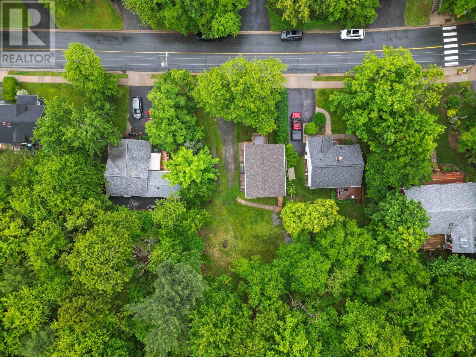 87 Meadowbrook Drive, Bedford, Nova Scotia  B4A 1R2 - Photo 5 - 202500807