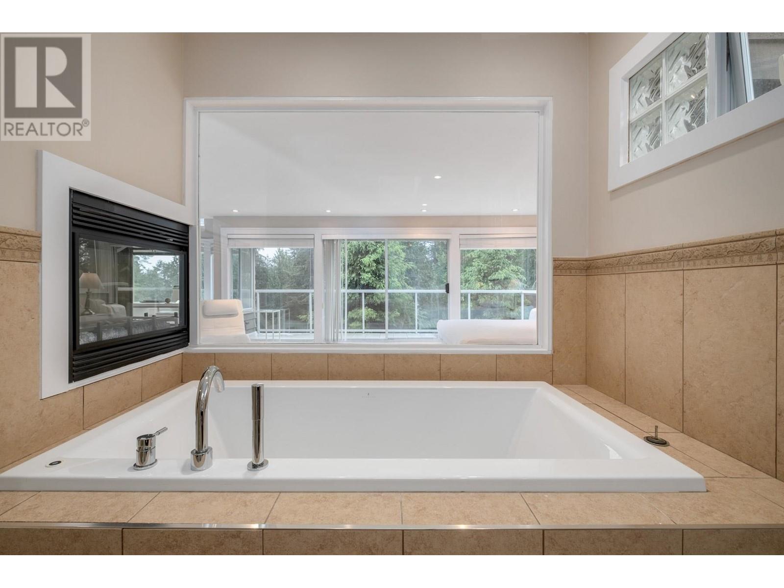 1375 Camridge Road, West Vancouver, British Columbia  V7S 2M7 - Photo 13 - R2955925
