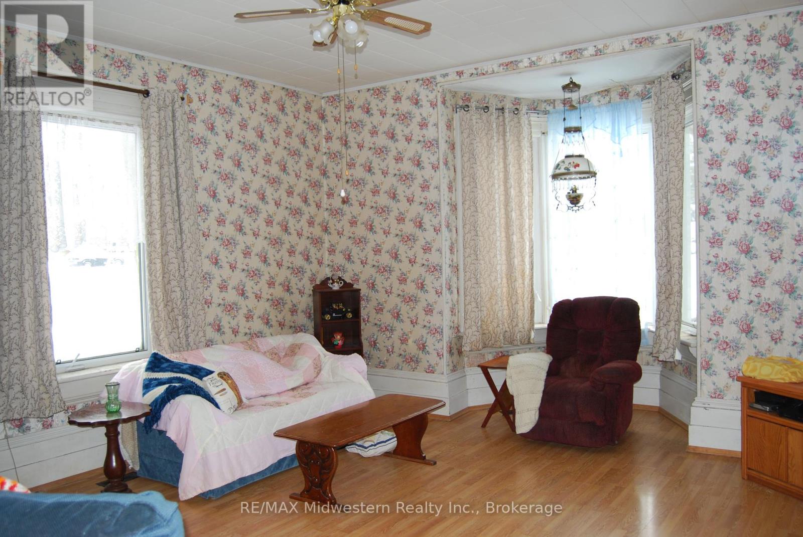 87 John Street S, Minto, Ontario  N0G 1Z0 - Photo 5 - X11922200