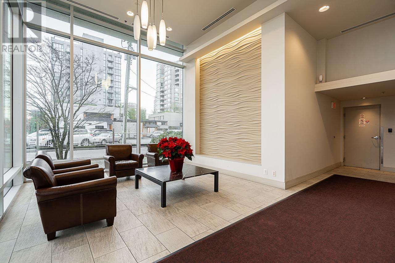 Listing Picture 2 of 25 : 617 8068 WESTMINSTER HIGHWAY, Richmond / 烈治文 - 魯藝地產 Yvonne Lu Group - MLS Medallion Club Member