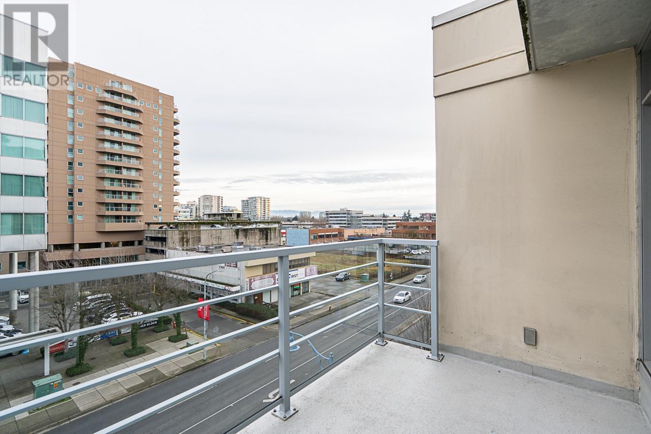 Listing Picture 19 of 25 : 617 8068 WESTMINSTER HIGHWAY, Richmond / 烈治文 - 魯藝地產 Yvonne Lu Group - MLS Medallion Club Member