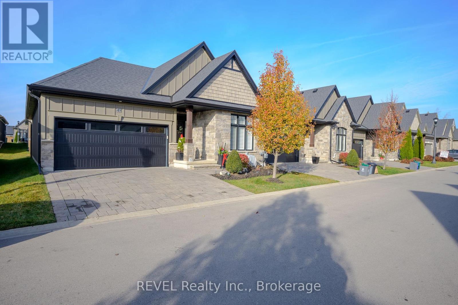 Property at 49 - 180 PORT ROBINSON ROAD image 1