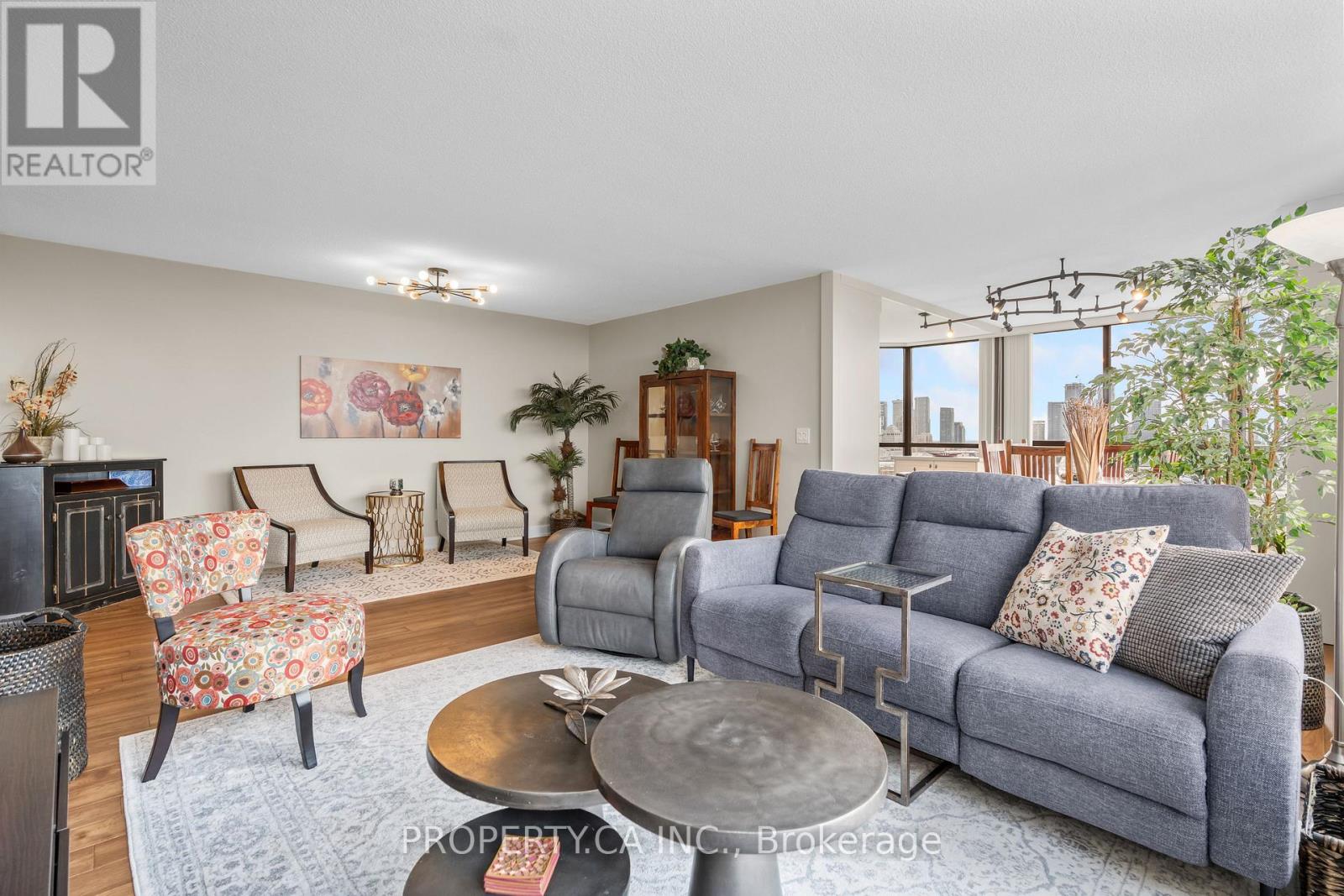 Property at 1808 - 4235 SHERWOODTOWNE BOULEVARD image 4