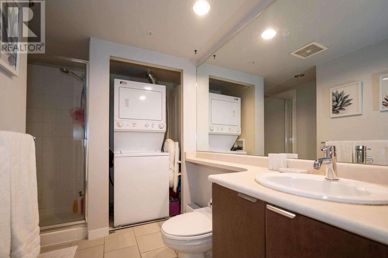 Listing Picture 13 of 25 : 904 1001 RICHARDS STREET, Vancouver / 溫哥華 - 魯藝地產 Yvonne Lu Group - MLS Medallion Club Member