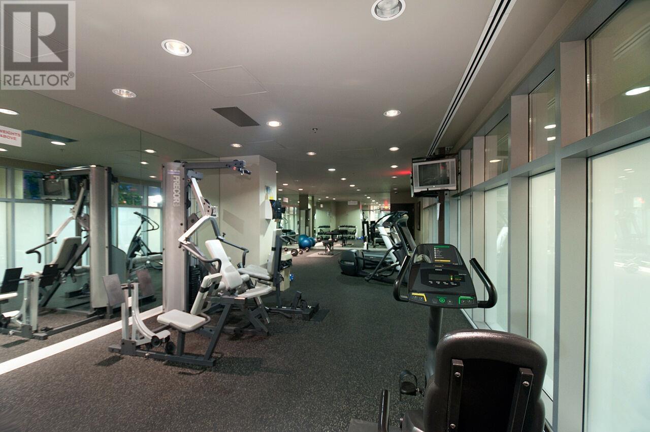 Listing Picture 18 of 25 : 904 1001 RICHARDS STREET, Vancouver / 溫哥華 - 魯藝地產 Yvonne Lu Group - MLS Medallion Club Member