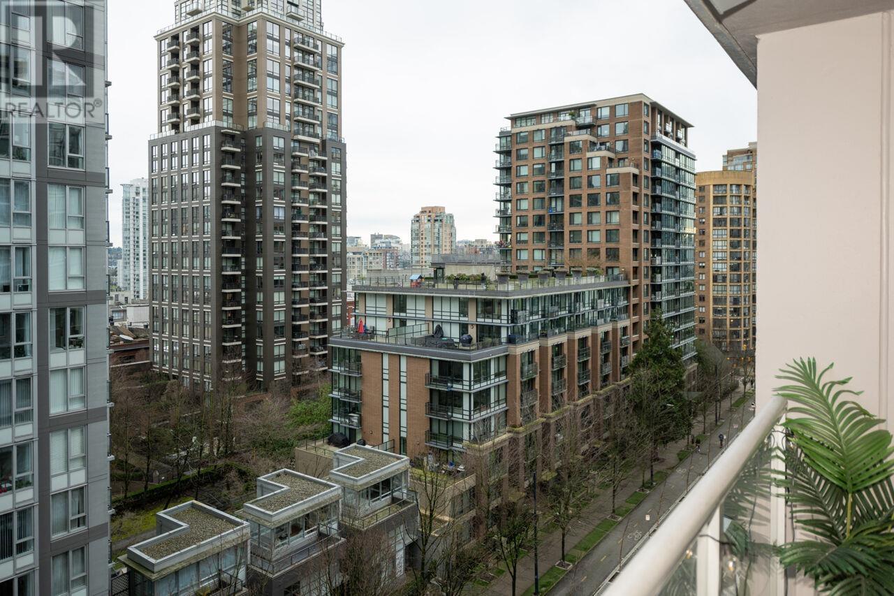 Listing Picture 8 of 25 : 904 1001 RICHARDS STREET, Vancouver / 溫哥華 - 魯藝地產 Yvonne Lu Group - MLS Medallion Club Member