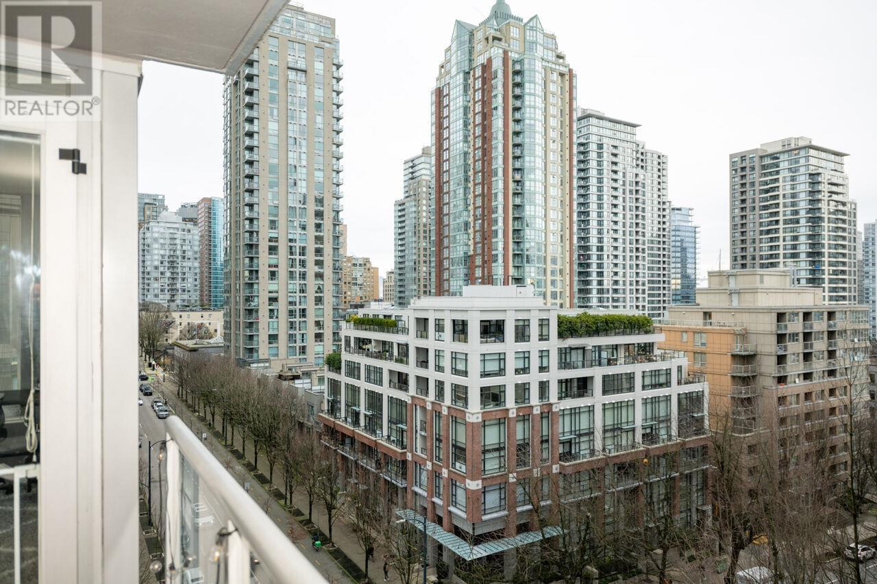 Listing Picture 9 of 25 : 904 1001 RICHARDS STREET, Vancouver / 溫哥華 - 魯藝地產 Yvonne Lu Group - MLS Medallion Club Member