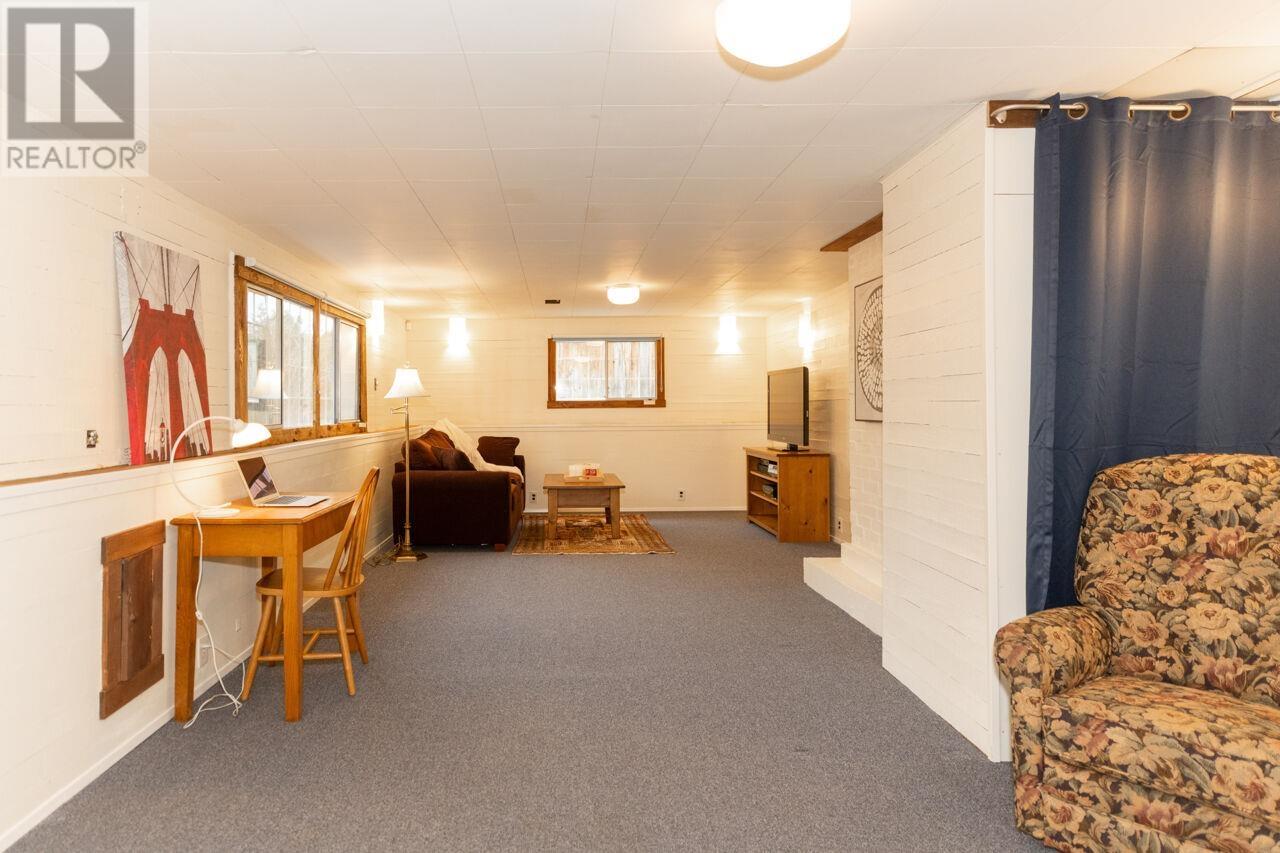 Listing Picture 29 of 36 : 3869 W 38TH AVENUE, Vancouver / 溫哥華 - 魯藝地產 Yvonne Lu Group - MLS Medallion Club Member