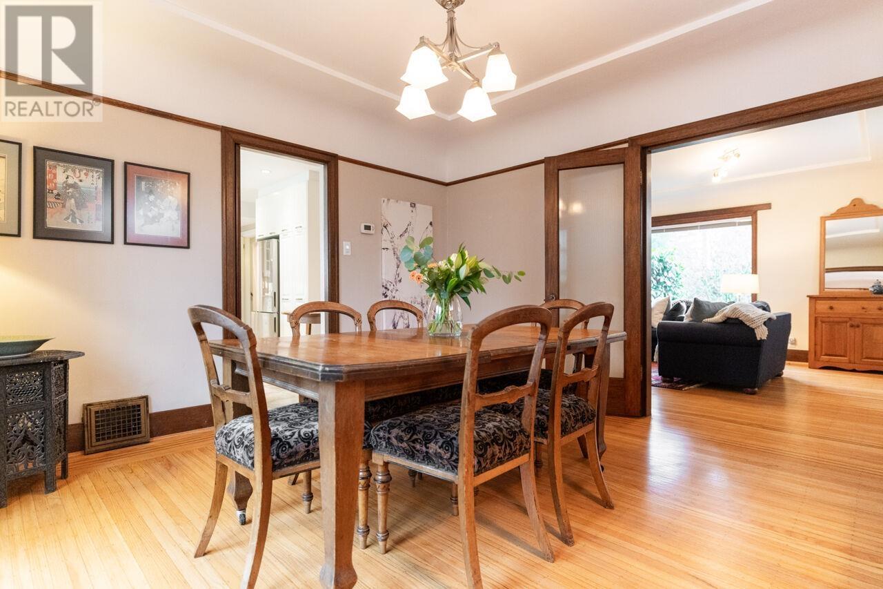 Listing Picture 9 of 36 : 3869 W 38TH AVENUE, Vancouver / 溫哥華 - 魯藝地產 Yvonne Lu Group - MLS Medallion Club Member