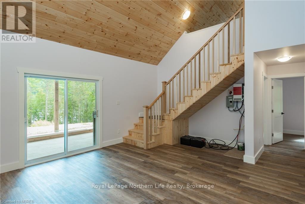 1255 Snake Creek Road, Mattawan, Ontario  P0H 1V0 - Photo 5 - X10708078