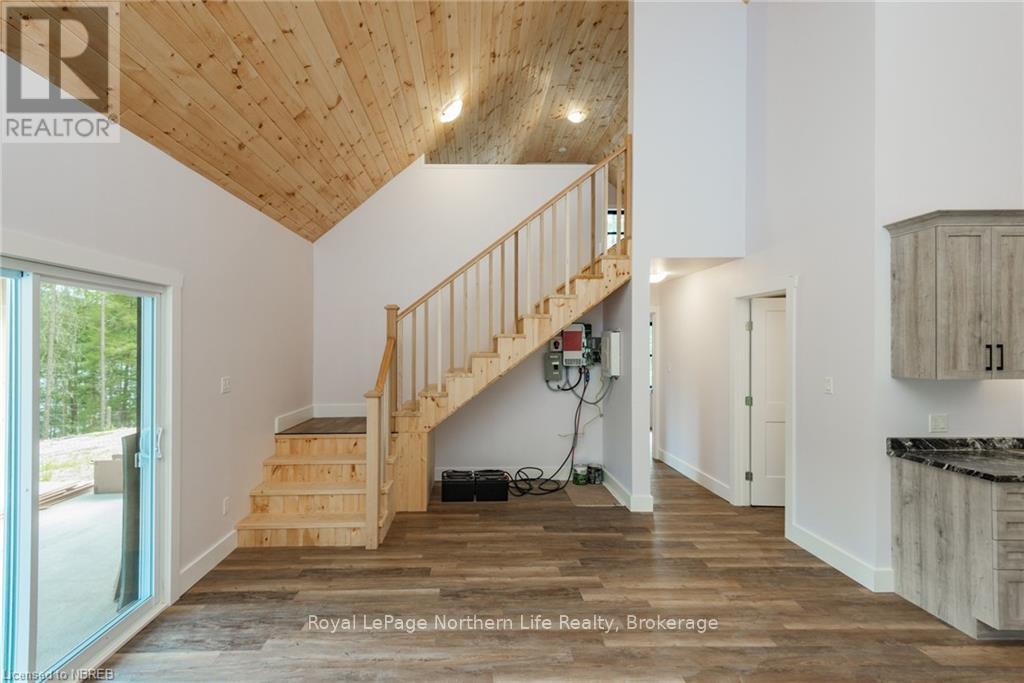 1255 Snake Creek Road, Mattawan, Ontario  P0H 1V0 - Photo 6 - X10708078