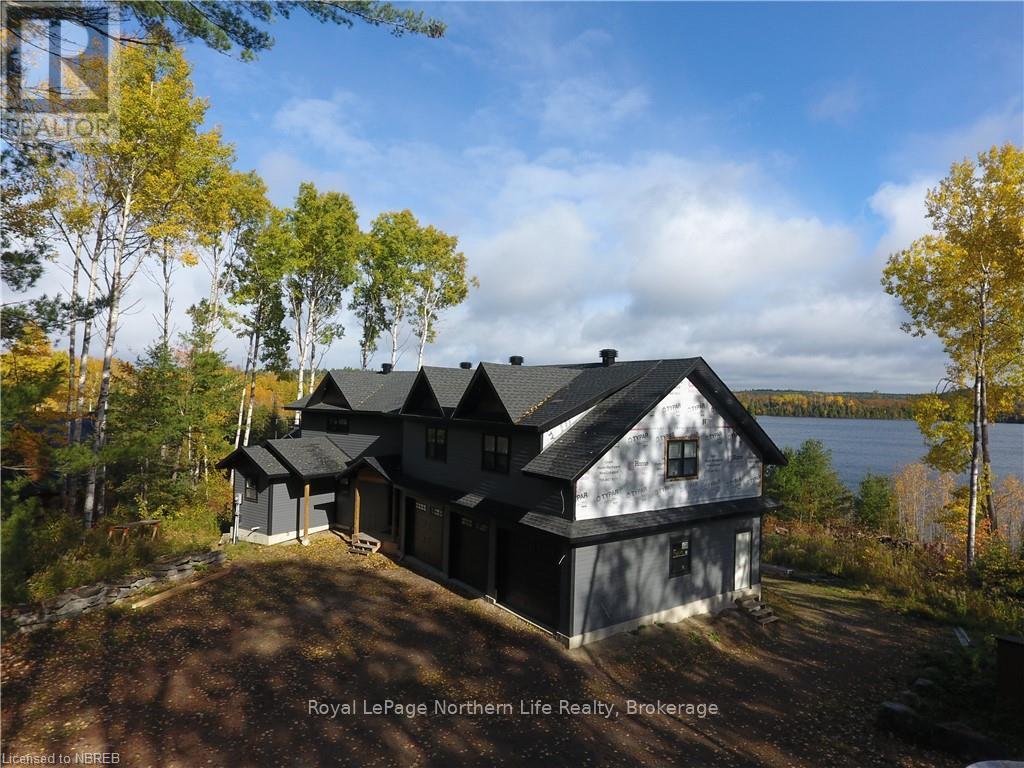 429 Fox Run Drive, Temagami, Ontario  P0H 2H0 - Photo 2 - X10708210