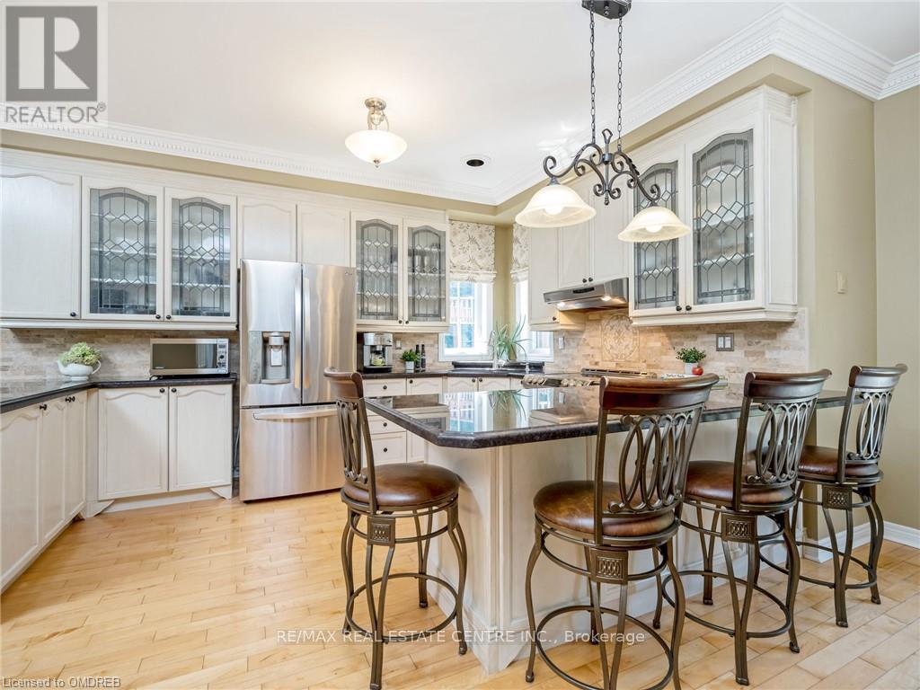 15 Trillium Terrace, Halton Hills, Ontario  L7J 2W8 - Photo 12 - W11922450