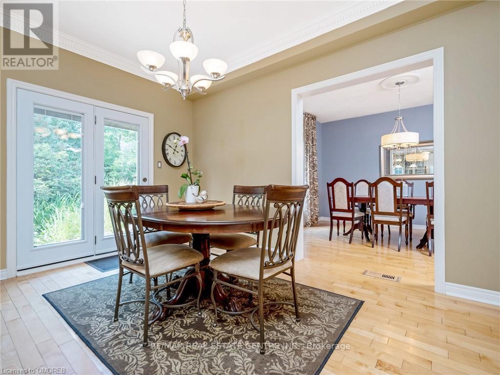 15 Trillium Terrace, Halton Hills, Ontario  L7J 2W8 - Photo 14 - W11922450