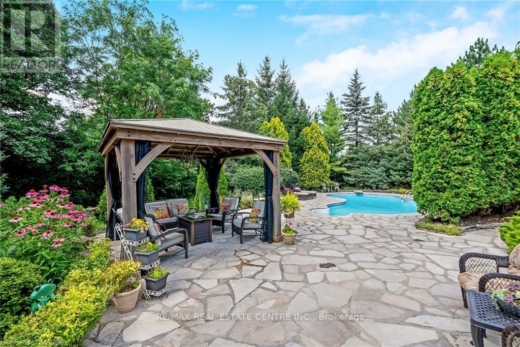 15 Trillium Terrace, Halton Hills, Ontario  L7J 2W8 - Photo 36 - W11922450