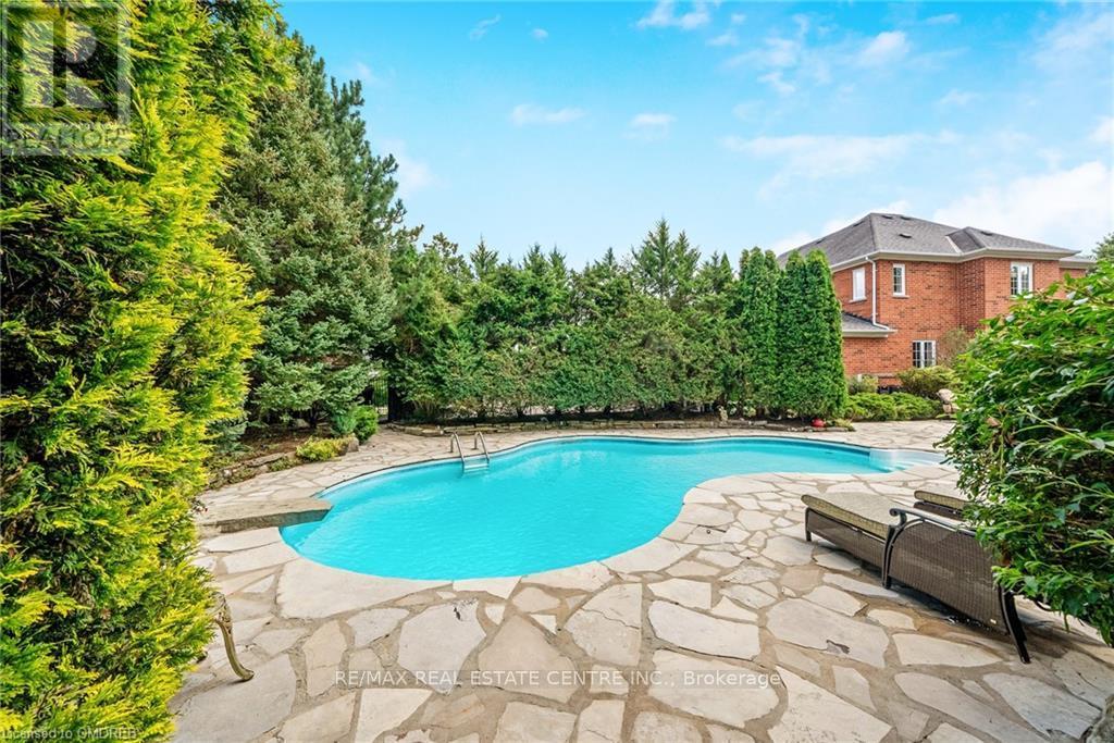 15 Trillium Terrace, Halton Hills, Ontario  L7J 2W8 - Photo 38 - W11922450