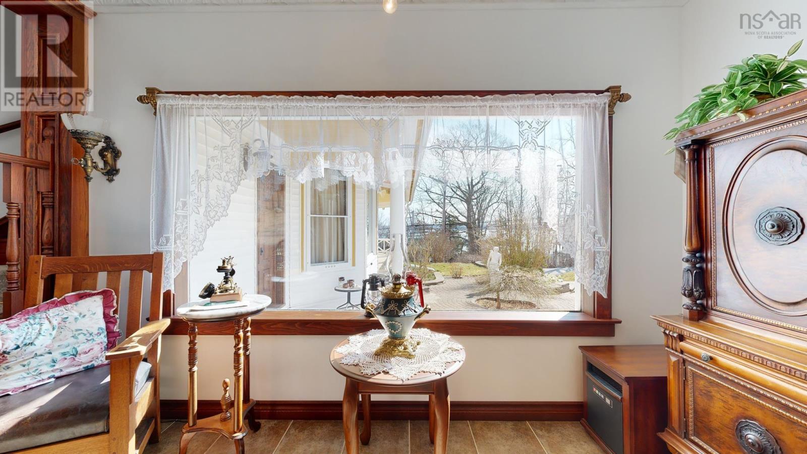 161 Queen Street, Digby, Nova Scotia  B0V 1A0 - Photo 11 - 202500736