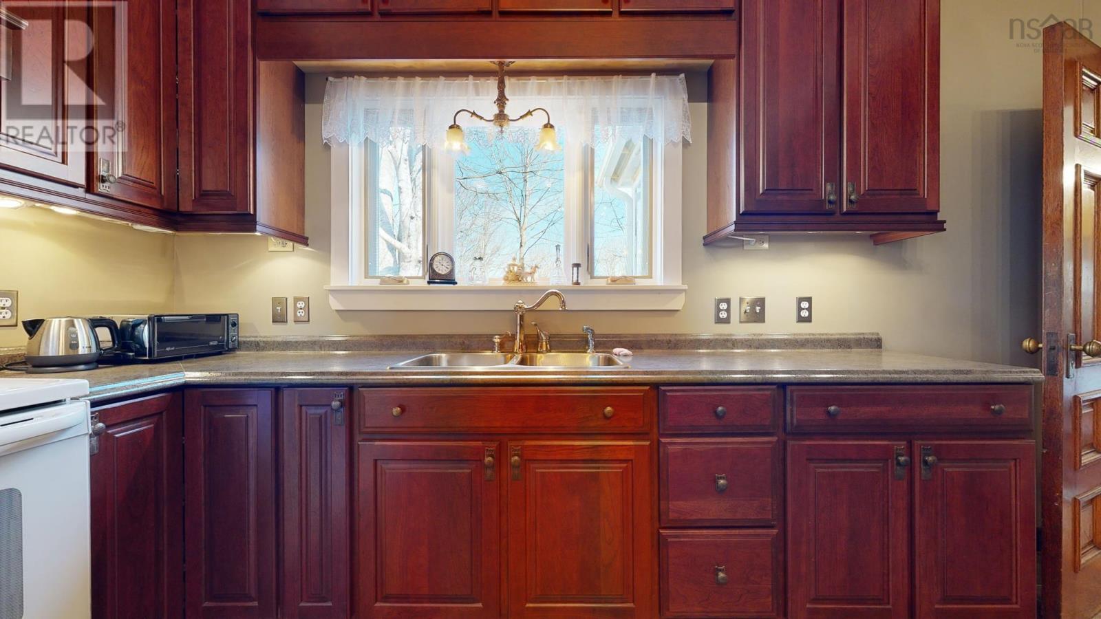 161 Queen Street, Digby, Nova Scotia  B0V 1A0 - Photo 16 - 202500736