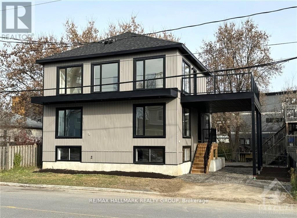 B - 37 Jolliet Avenue, Ottawa, Ontario  K1L 5H4 - Photo 1 - X11922495