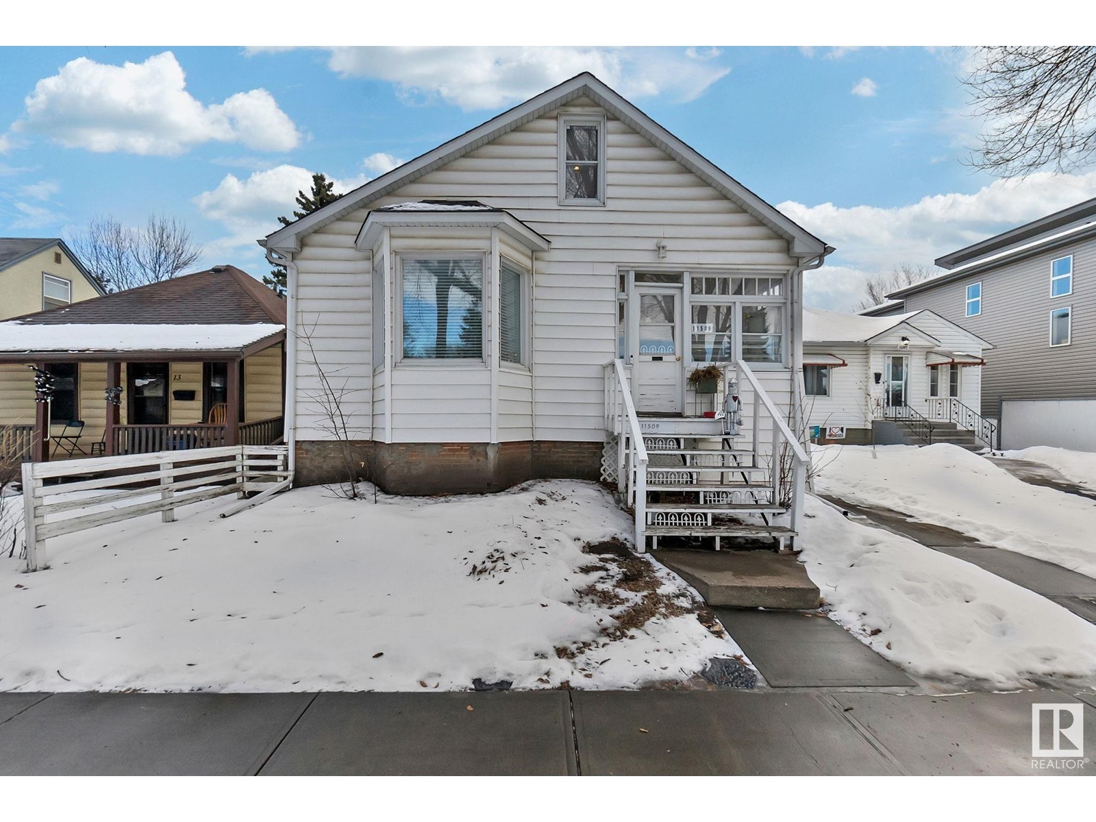 11509 88 St Nw, Edmonton, Alberta  T5B 3R2 - Photo 2 - E4417921