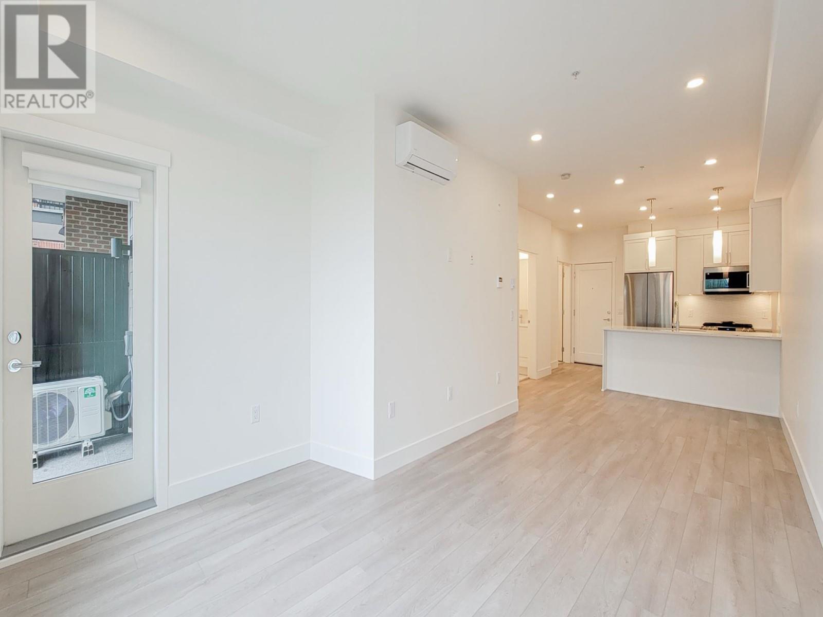310 22633 Selkirk Avenue, Maple Ridge, British Columbia  V2X 1C7 - Photo 15 - R2954847