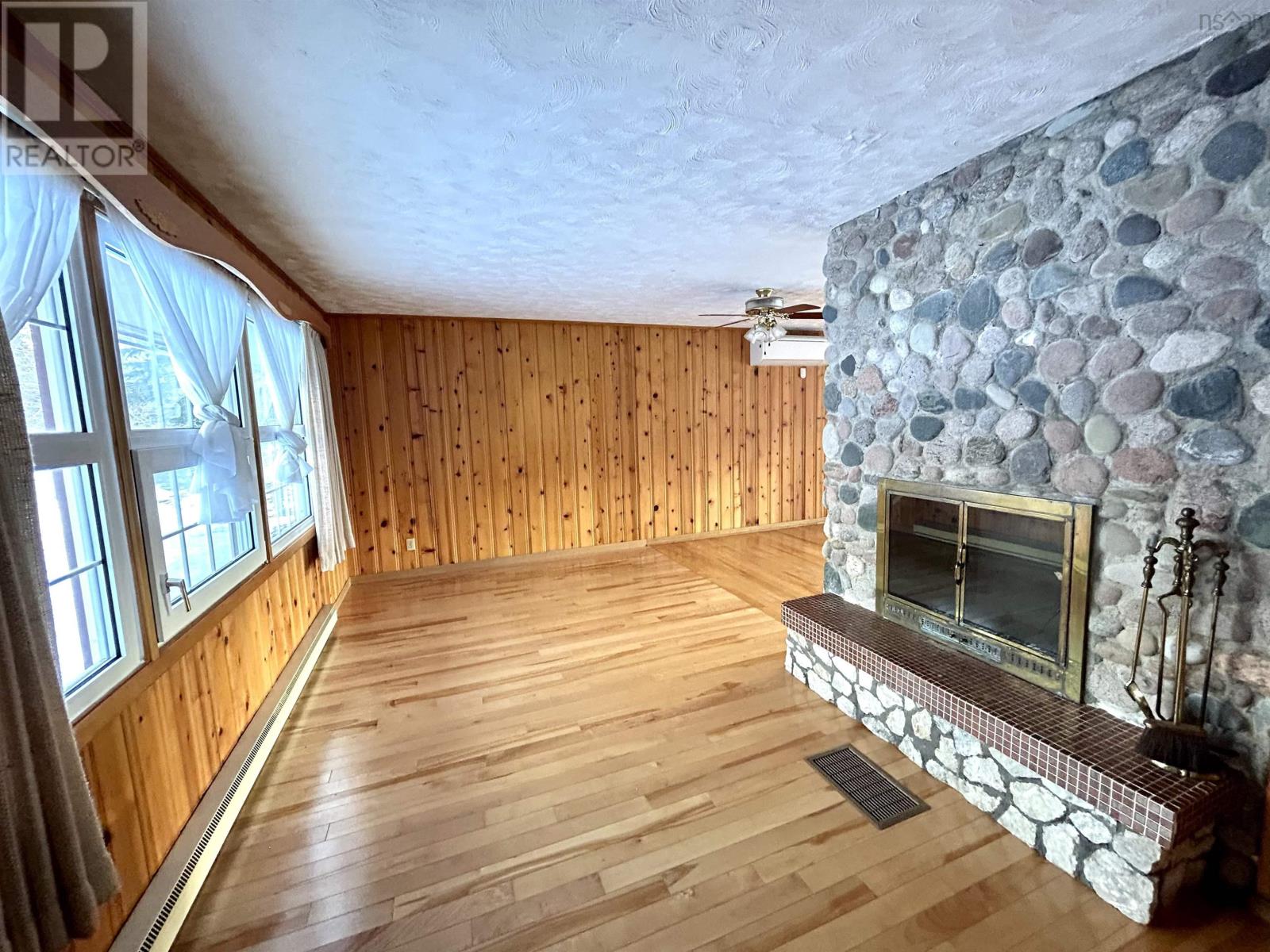 2957 Highway 395 East Lake Ainslie, East Lake Ainslie, Nova Scotia  B0E 3M0 - Photo 14 - 202500642