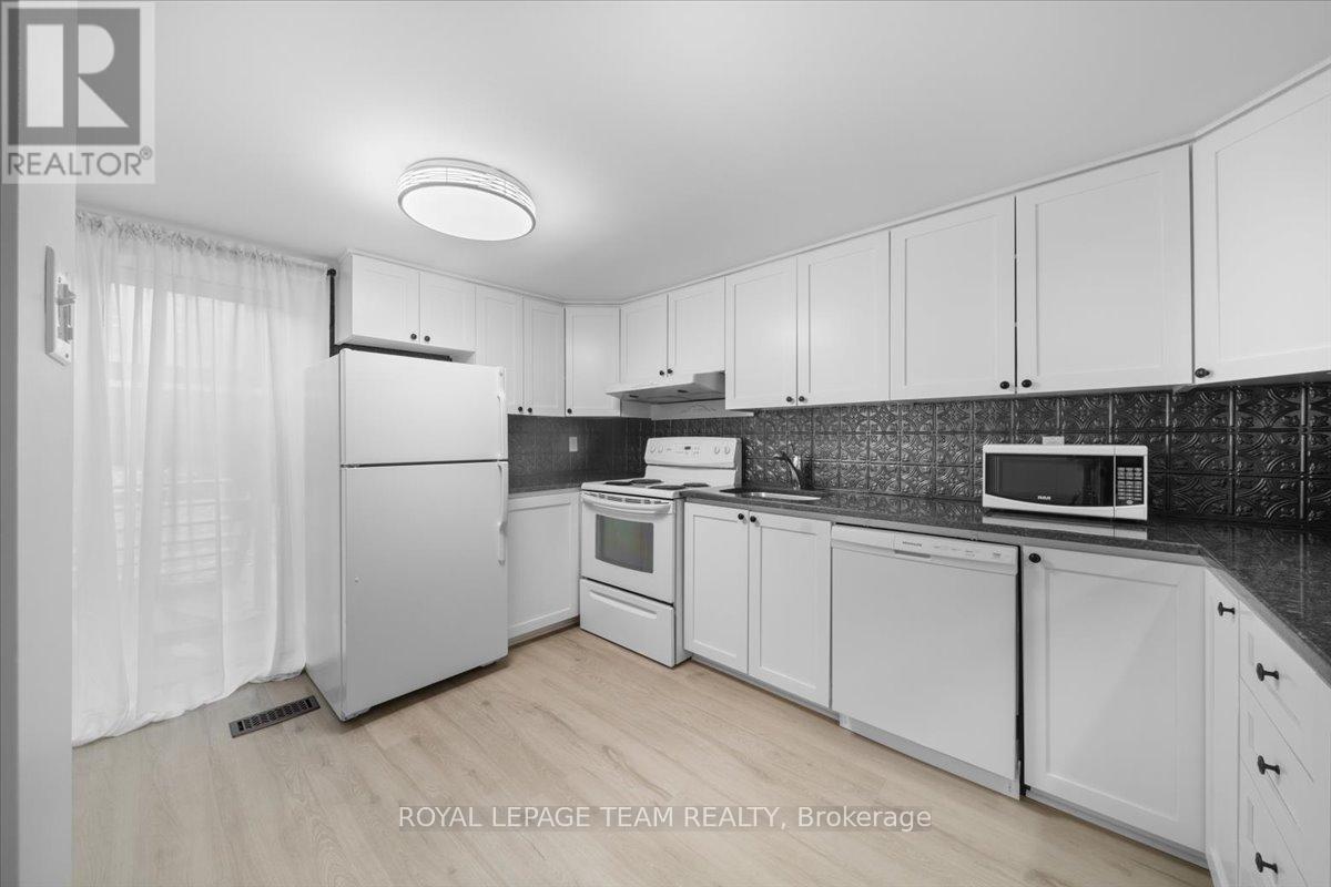 1 - 135 Upper Lorne Place, Ottawa, Ontario  K1R 7G8 - Photo 10 - X11922642