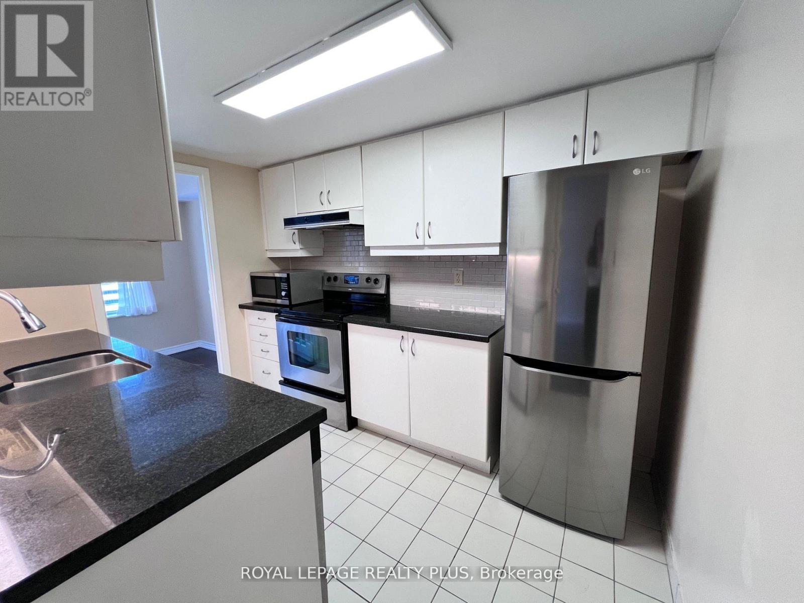 1601 - 44 Gerrard Street W, Toronto, Ontario  M5G 2K2 - Photo 12 - C11922661