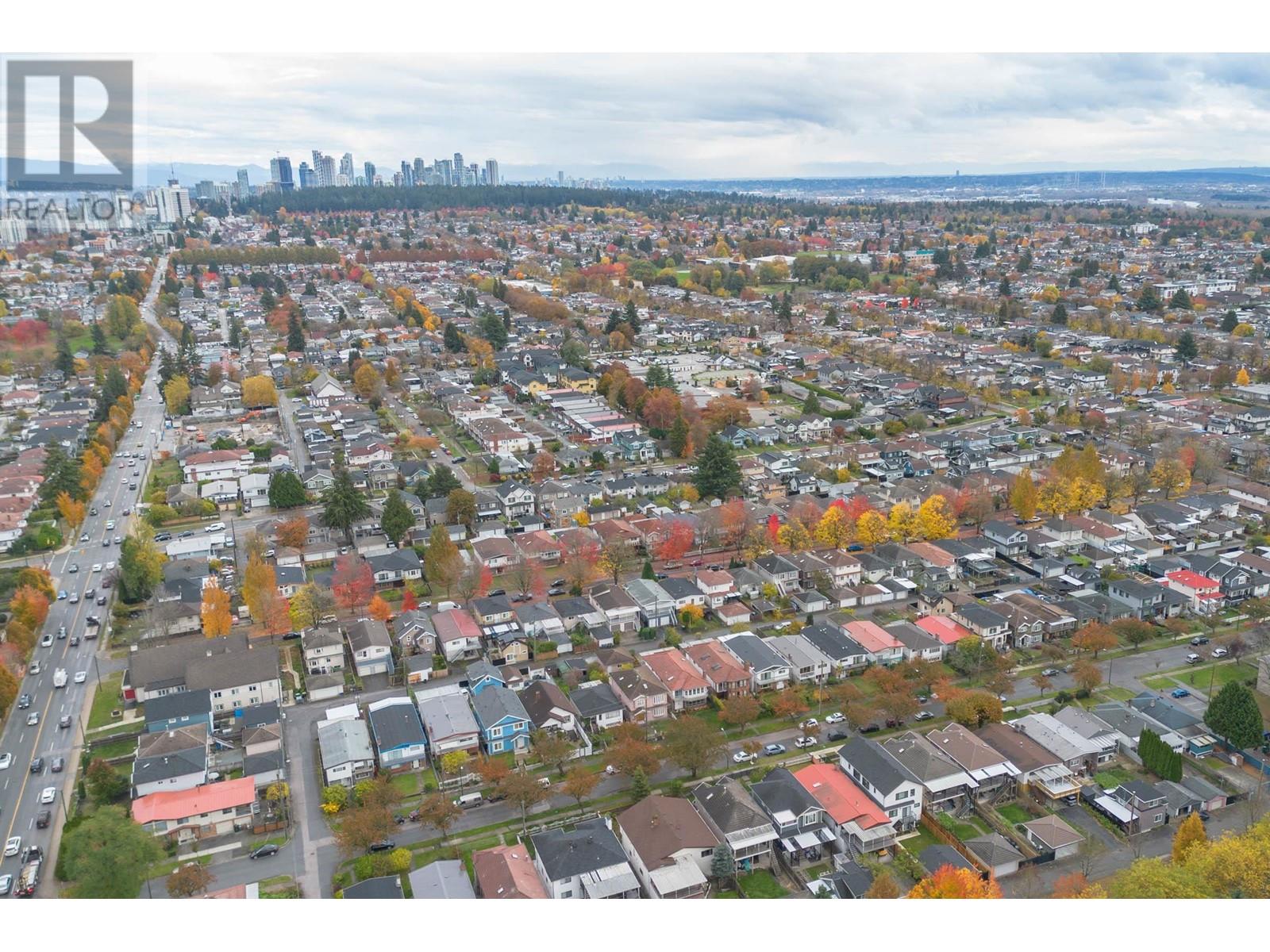 Listing Picture 27 of 29 : 5787 ST. MARGARETS STREET, Vancouver / 溫哥華 - 魯藝地產 Yvonne Lu Group - MLS Medallion Club Member