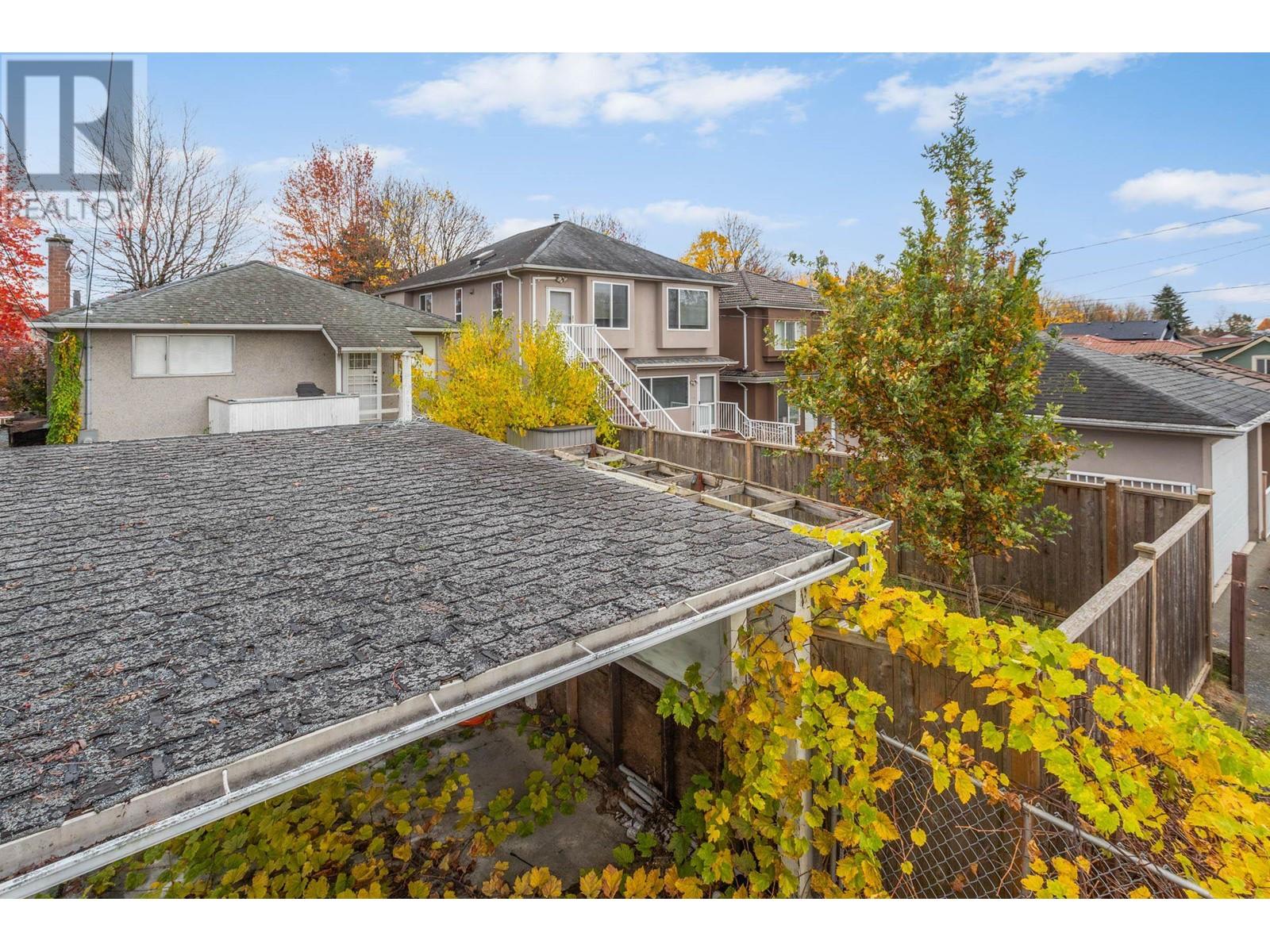 Listing Picture 15 of 29 : 5787 ST. MARGARETS STREET, Vancouver / 溫哥華 - 魯藝地產 Yvonne Lu Group - MLS Medallion Club Member