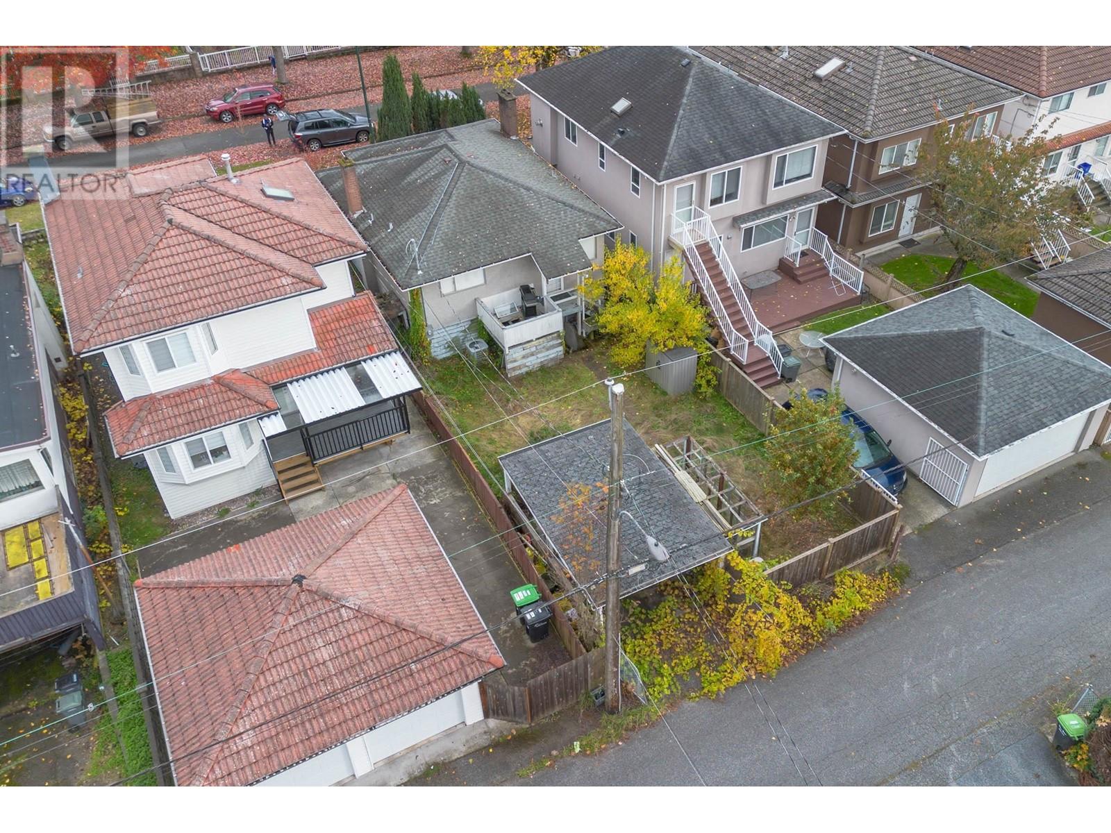 Listing Picture 26 of 29 : 5787 ST. MARGARETS STREET, Vancouver / 溫哥華 - 魯藝地產 Yvonne Lu Group - MLS Medallion Club Member