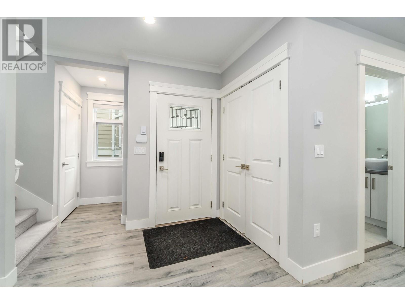 Listing Picture 6 of 30 : 5665 KILLARNEY STREET, Vancouver / 溫哥華 - 魯藝地產 Yvonne Lu Group - MLS Medallion Club Member