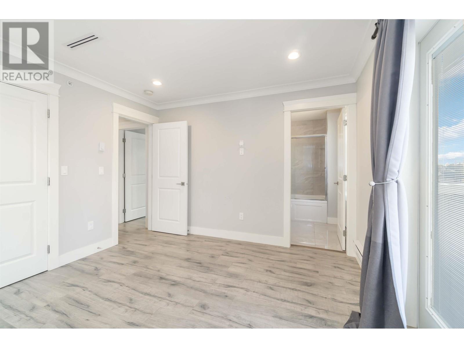 Listing Picture 24 of 30 : 5665 KILLARNEY STREET, Vancouver / 溫哥華 - 魯藝地產 Yvonne Lu Group - MLS Medallion Club Member