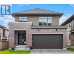 525 PIMIWIDON STREET, Ottawa, Ontario