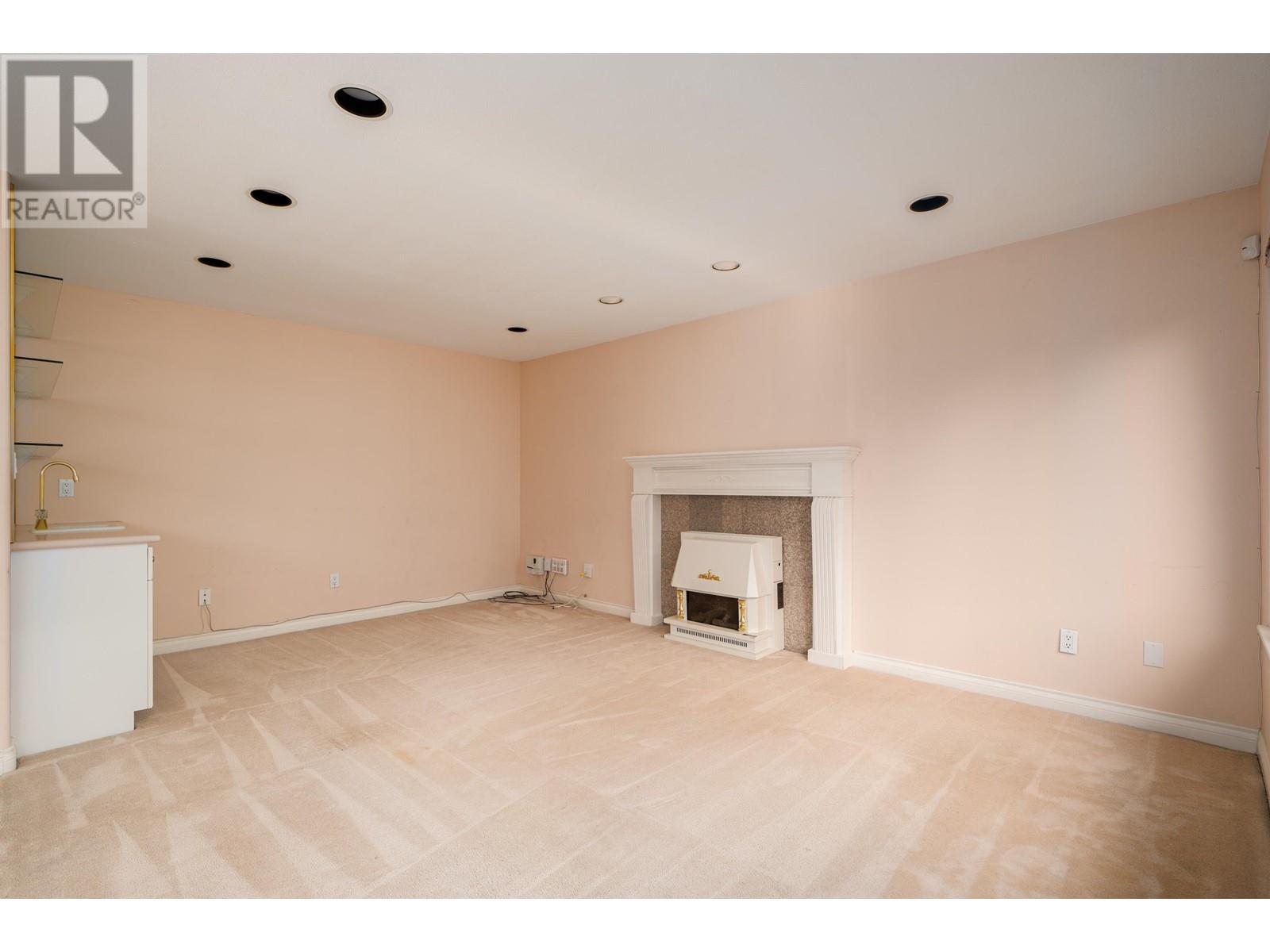 5411 Floyd Avenue, Richmond, British Columbia  V7E 5M9 - Photo 13 - R2954883