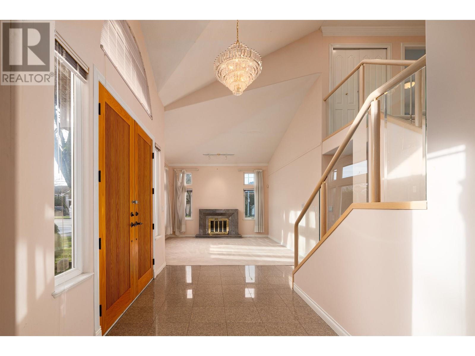 5411 Floyd Avenue, Richmond, British Columbia  V7E 5M9 - Photo 6 - R2954883