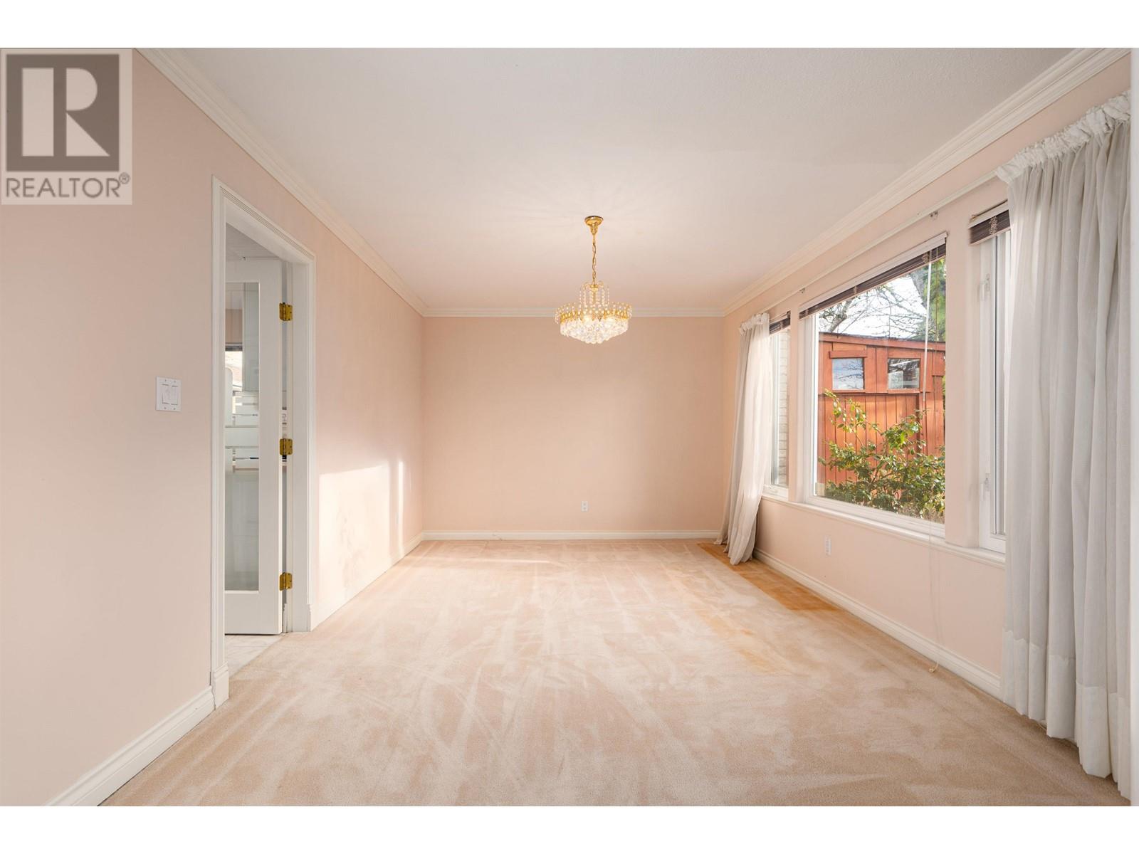 5411 Floyd Avenue, Richmond, British Columbia  V7E 5M9 - Photo 8 - R2954883